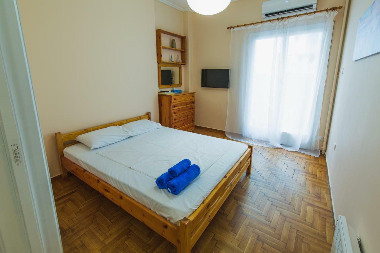 Vip Greece Petros Apartment Athena Bagian luar foto