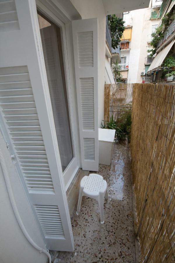 Vip Greece Petros Apartment Athena Bagian luar foto